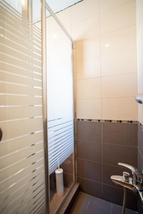 Koukaki Apartment 3 Bedrooms 6 Pers. 雅典 外观 照片
